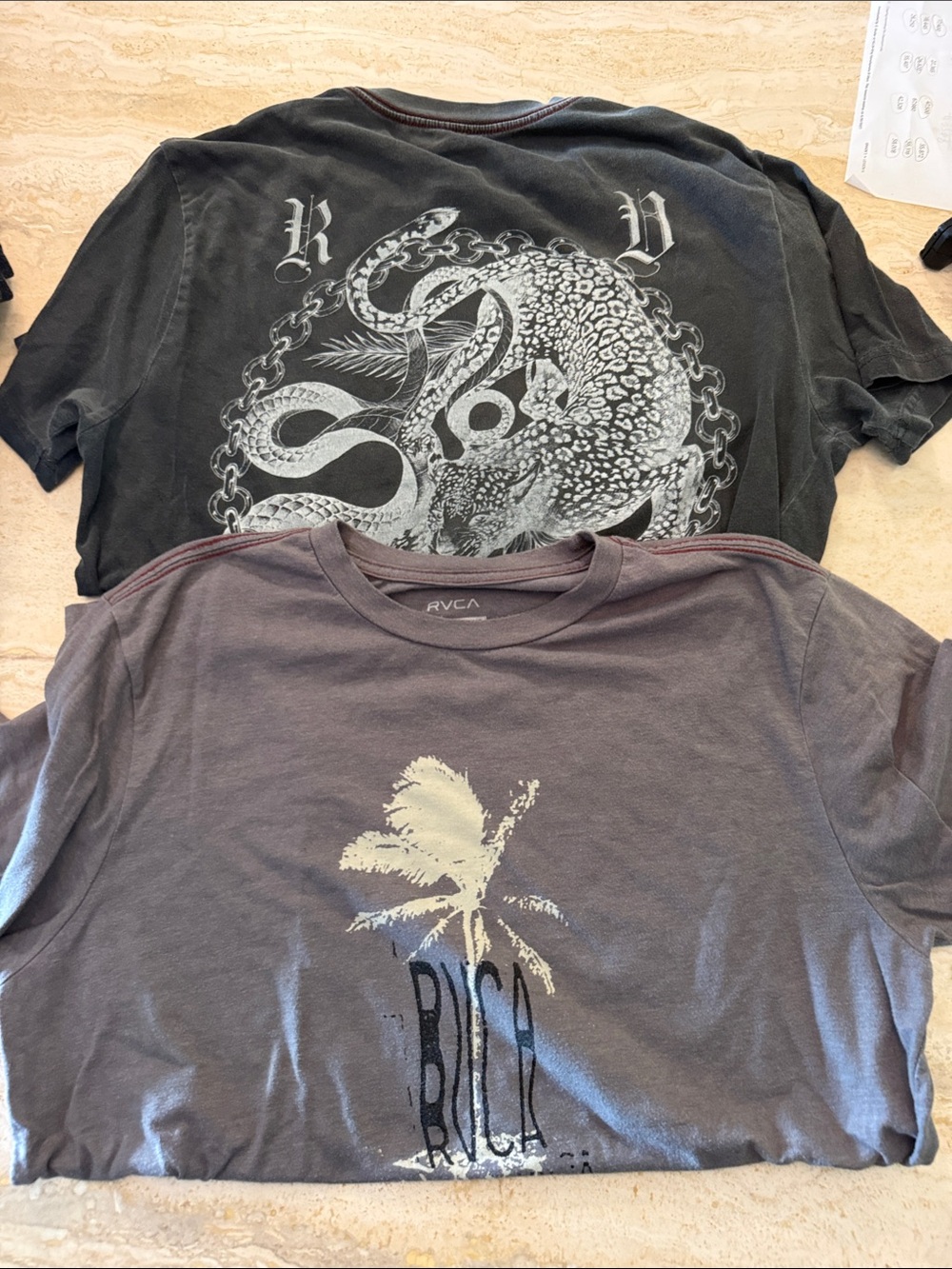 2 pack RVCA Short-Sleeve Graphic Tees in Charcoal and Slate